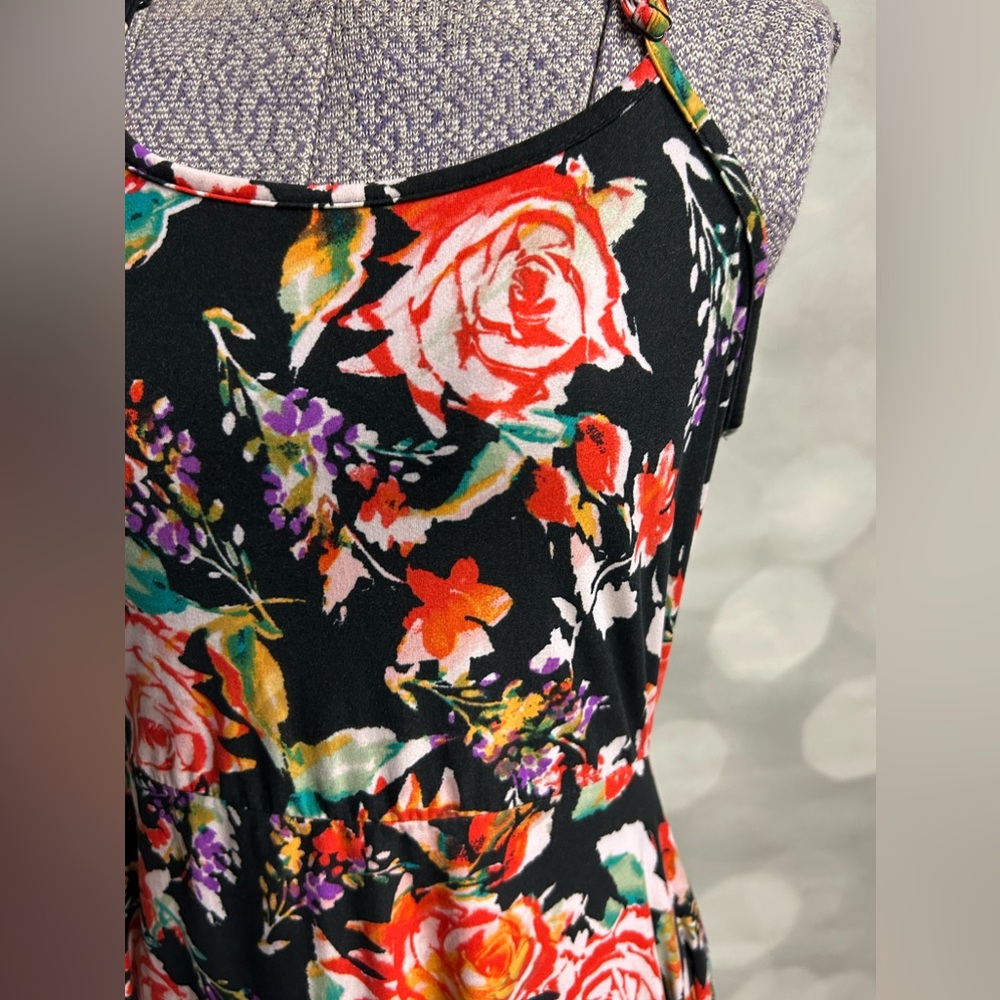 Audrey Lane floral Medium Dress with halter neckline and adjustable straps Y2K - Picture 2 of 5